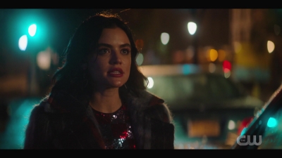 katy_keene_s01e04_internal_1080p_web_h264-hillary_1778.jpg