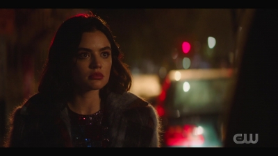 katy_keene_s01e04_internal_1080p_web_h264-hillary_1794.jpg