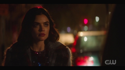 katy_keene_s01e04_internal_1080p_web_h264-hillary_1795.jpg