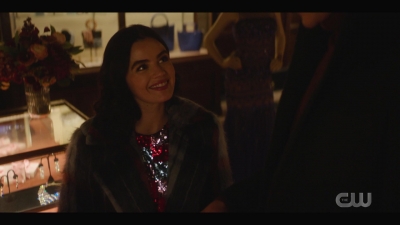 katy_keene_s01e04_internal_1080p_web_h264-hillary_1922.jpg