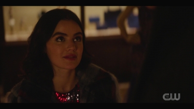 katy_keene_s01e04_internal_1080p_web_h264-hillary_1930.jpg
