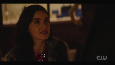 katy_keene_s01e04_internal_1080p_web_h264-hillary_1935.jpg