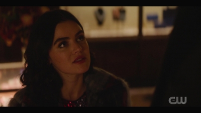 katy_keene_s01e04_internal_1080p_web_h264-hillary_1943.jpg
