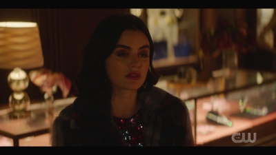 katy_keene_s01e04_internal_1080p_web_h264-hillary_1956.jpg
