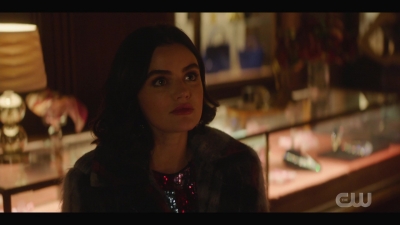 katy_keene_s01e04_internal_1080p_web_h264-hillary_1962.jpg