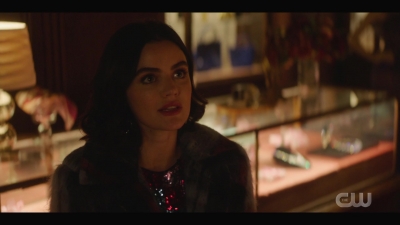 katy_keene_s01e04_internal_1080p_web_h264-hillary_1963.jpg