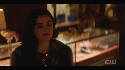 katy_keene_s01e04_internal_1080p_web_h264-hillary_1967.jpg