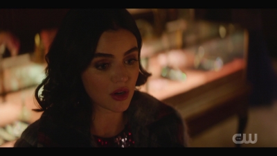 katy_keene_s01e04_internal_1080p_web_h264-hillary_1988.jpg