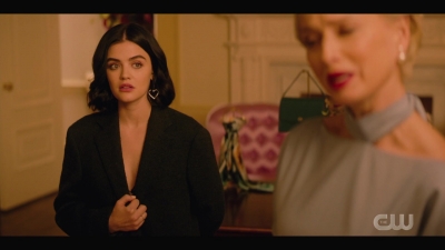 katy_keene_s01e04_internal_1080p_web_h264-hillary_2148.jpg