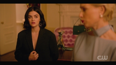 katy_keene_s01e04_internal_1080p_web_h264-hillary_2149.jpg