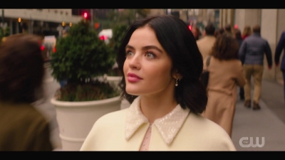 katy_keene_s01e04_internal_1080p_web_h264-hillary_2480.jpg