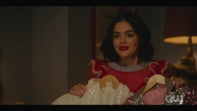 katy_keene_s01e05_internal_1080p_web_h264-trump_0190.jpg