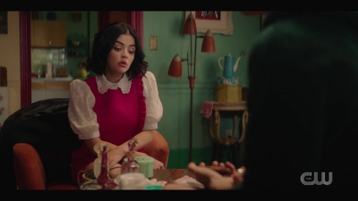 katy_keene_s01e05_internal_1080p_web_h264-trump_0447.jpg