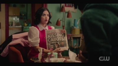 katy_keene_s01e05_internal_1080p_web_h264-trump_0511.jpg