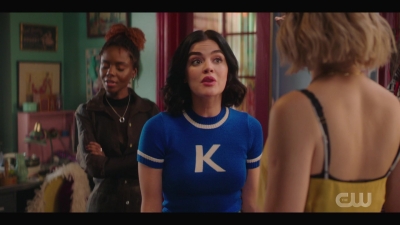 katy_keene_s01e05_internal_1080p_web_h264-trump_0639.jpg