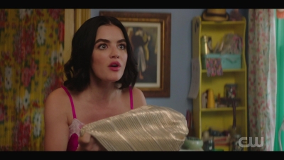 katy_keene_s01e05_internal_1080p_web_h264-trump_1030.jpg