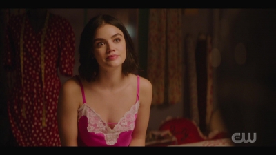 katy_keene_s01e05_internal_1080p_web_h264-trump_1798.jpg