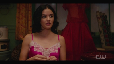 katy_keene_s01e05_internal_1080p_web_h264-trump_2113.jpg