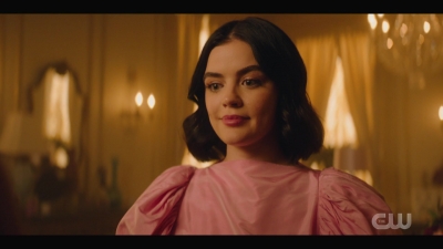 katy_keene_s01e05_internal_1080p_web_h264-trump_2379.jpg
