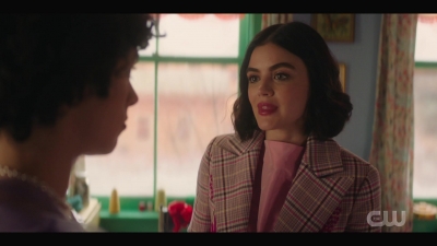 katy_keene_s01e05_internal_1080p_web_h264-trump_2481.jpg