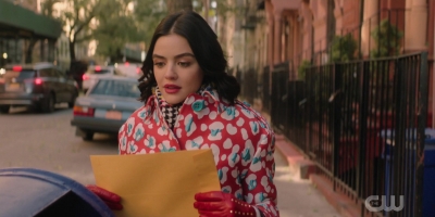 katy_keene_s01e06_1080p_webrip_x264-xlf_0021.jpg