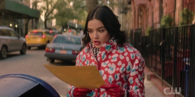 katy_keene_s01e06_1080p_webrip_x264-xlf_0034.jpg