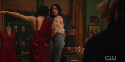 katy_keene_s01e06_1080p_webrip_x264-xlf_0518.jpg