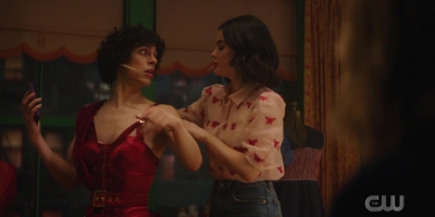katy_keene_s01e06_1080p_webrip_x264-xlf_0521.jpg