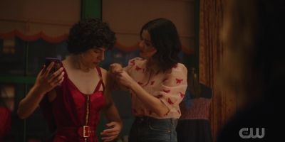 katy_keene_s01e06_1080p_webrip_x264-xlf_0522.jpg