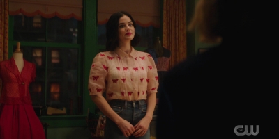 katy_keene_s01e06_1080p_webrip_x264-xlf_0568.jpg