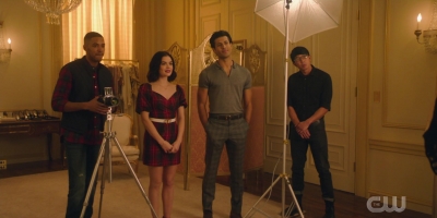 katy_keene_s01e06_1080p_webrip_x264-xlf_0758.jpg