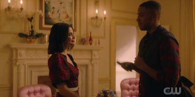 katy_keene_s01e06_1080p_webrip_x264-xlf_0973.jpg