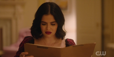 katy_keene_s01e06_1080p_webrip_x264-xlf_0999.jpg