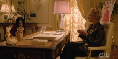 katy_keene_s01e06_1080p_webrip_x264-xlf_1016.jpg