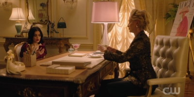 katy_keene_s01e06_1080p_webrip_x264-xlf_1019.jpg