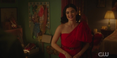 katy_keene_s01e06_1080p_webrip_x264-xlf_1369.jpg