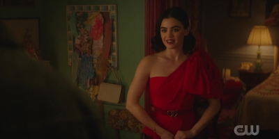 katy_keene_s01e06_1080p_webrip_x264-xlf_1370.jpg
