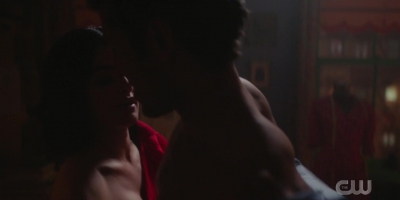 katy_keene_s01e06_1080p_webrip_x264-xlf_2148.jpg