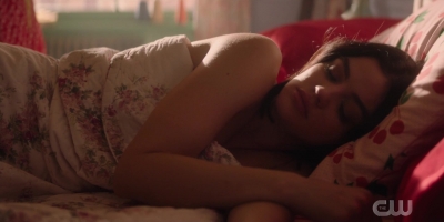 katy_keene_s01e06_1080p_webrip_x264-xlf_2179.jpg