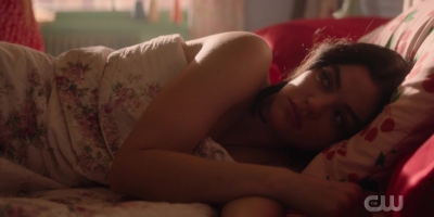 katy_keene_s01e06_1080p_webrip_x264-xlf_2181.jpg