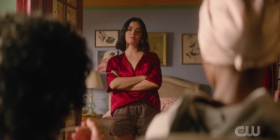katy_keene_s01e06_1080p_webrip_x264-xlf_2197.jpg