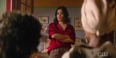 katy_keene_s01e06_1080p_webrip_x264-xlf_2204.jpg
