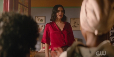 katy_keene_s01e06_1080p_webrip_x264-xlf_2212.jpg