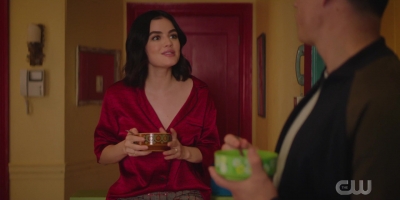 katy_keene_s01e06_1080p_webrip_x264-xlf_2237.jpg