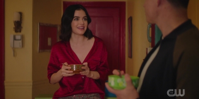 katy_keene_s01e06_1080p_webrip_x264-xlf_2238.jpg