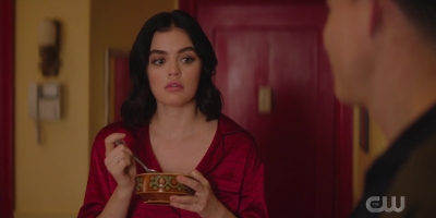 katy_keene_s01e06_1080p_webrip_x264-xlf_2257.jpg