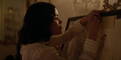 katy_keene_s01e07_1080p_web_h264-memento_1658.jpg