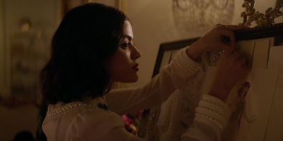 katy_keene_s01e07_1080p_web_h264-memento_1660.jpg