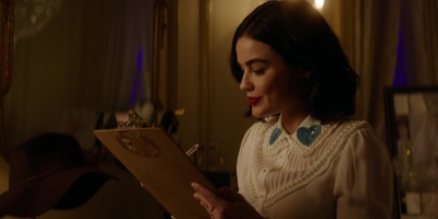 katy_keene_s01e07_1080p_web_h264-memento_1704.jpg