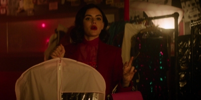 katy_keene_s01e07_1080p_web_h264-memento_2186.jpg